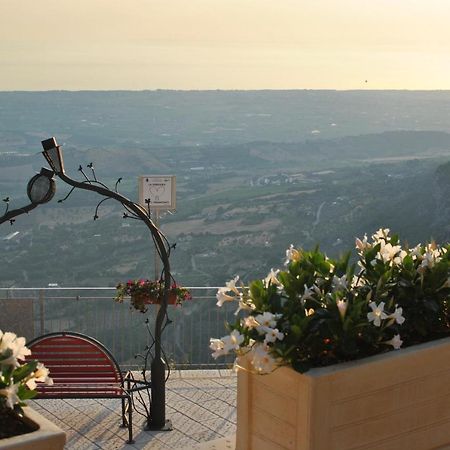 B&B Casa Letizia Trentinara エクステリア 写真
